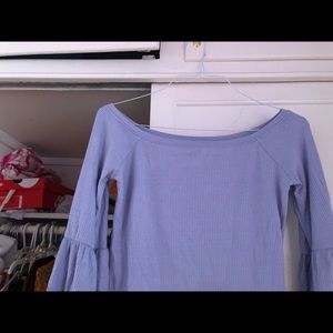 Cute off the shoulder Forever 21 top!